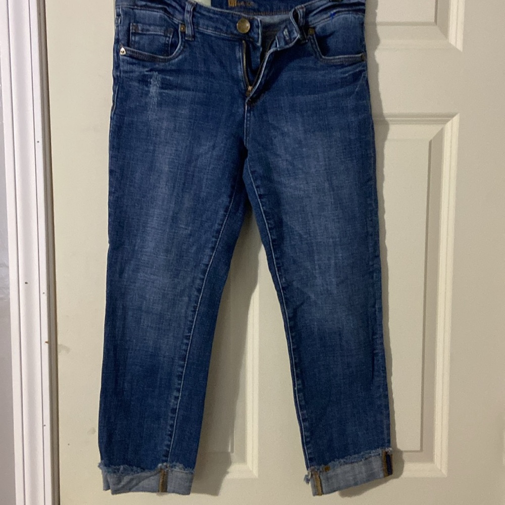 Kut “Amy” crop with cuff. , like new..2 pair. One pair has torn left knee - Picture 5 of 7